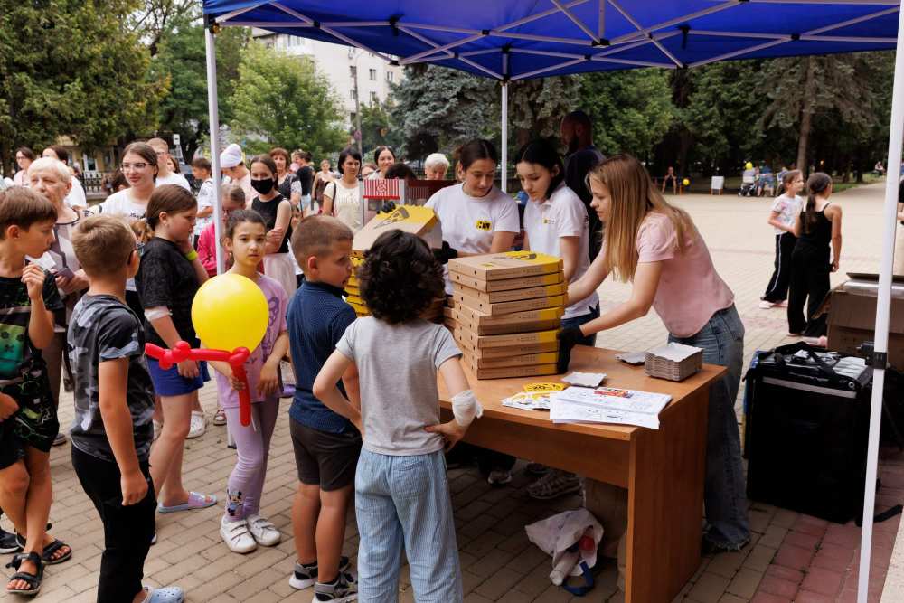 TAÝNA разом із благодійниками подарувала день радості маленьким пацієнтам